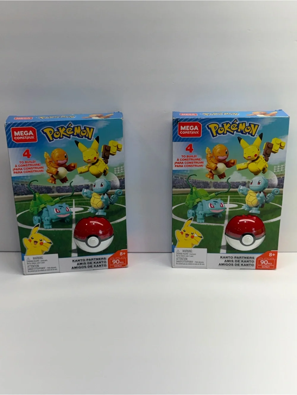 Mega Construx Pokémon Kanto Partners Building Set with Poké Ball (Blue/Red)
